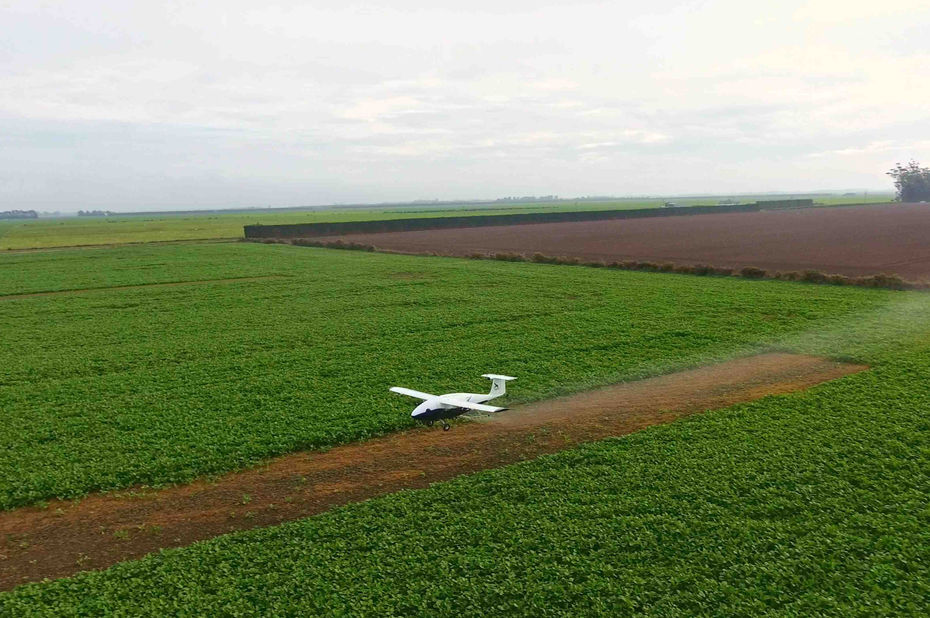L’avion électrique autonome épandeur de pesticides de Pyka reçoit l’aval de la FAA